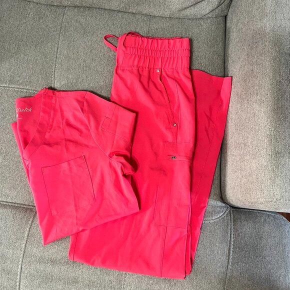 UA Ellie Scrub Set - Picture 4 of 5